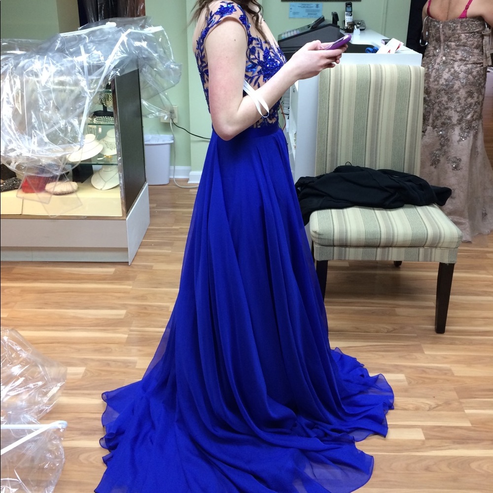 SHERRI HILL prom dress!!